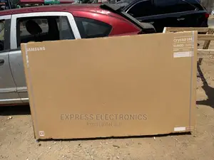 Multi View Samsung Series 8 75”UHD Smart Display 