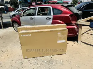 Samsung 50”Au7000 UHD Airslim Ultra Thin Profile Tv