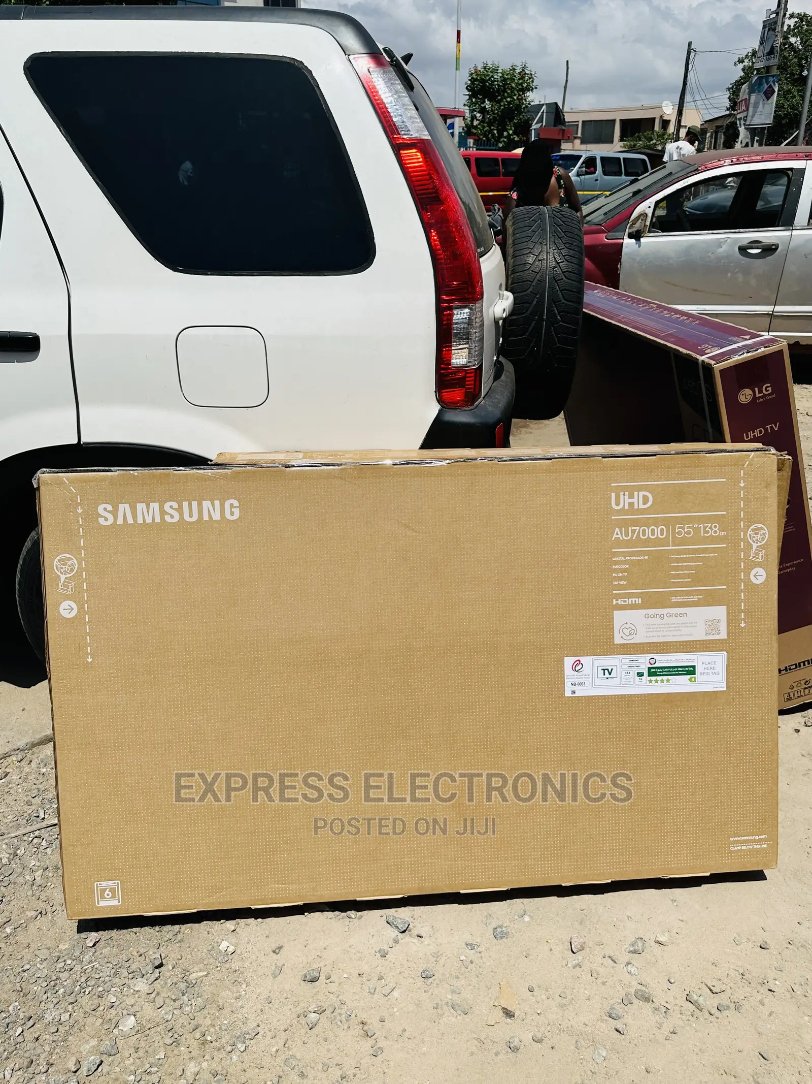 Multi View Samsung Series 7 55” UHD Display Tv