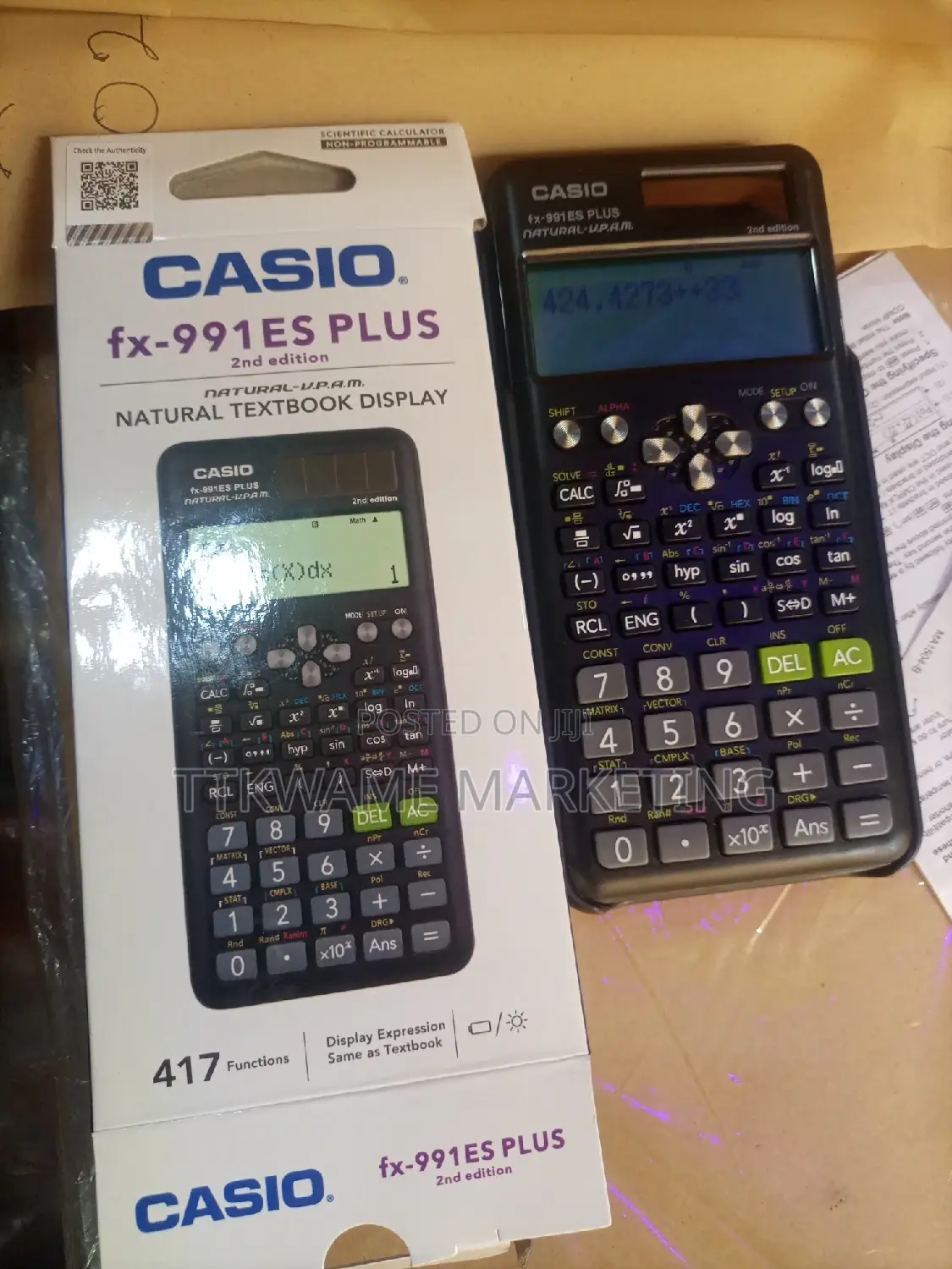 Es Plus Calculator Black