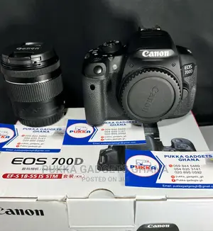 Canon 700d With Lens