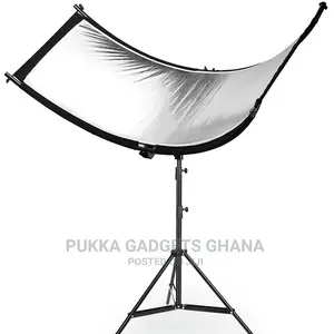 U Shaped Reflector With Stand