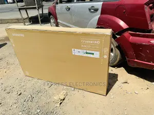 Samsung Quad Core UHD Smart 55”Bu8000 Tv Android