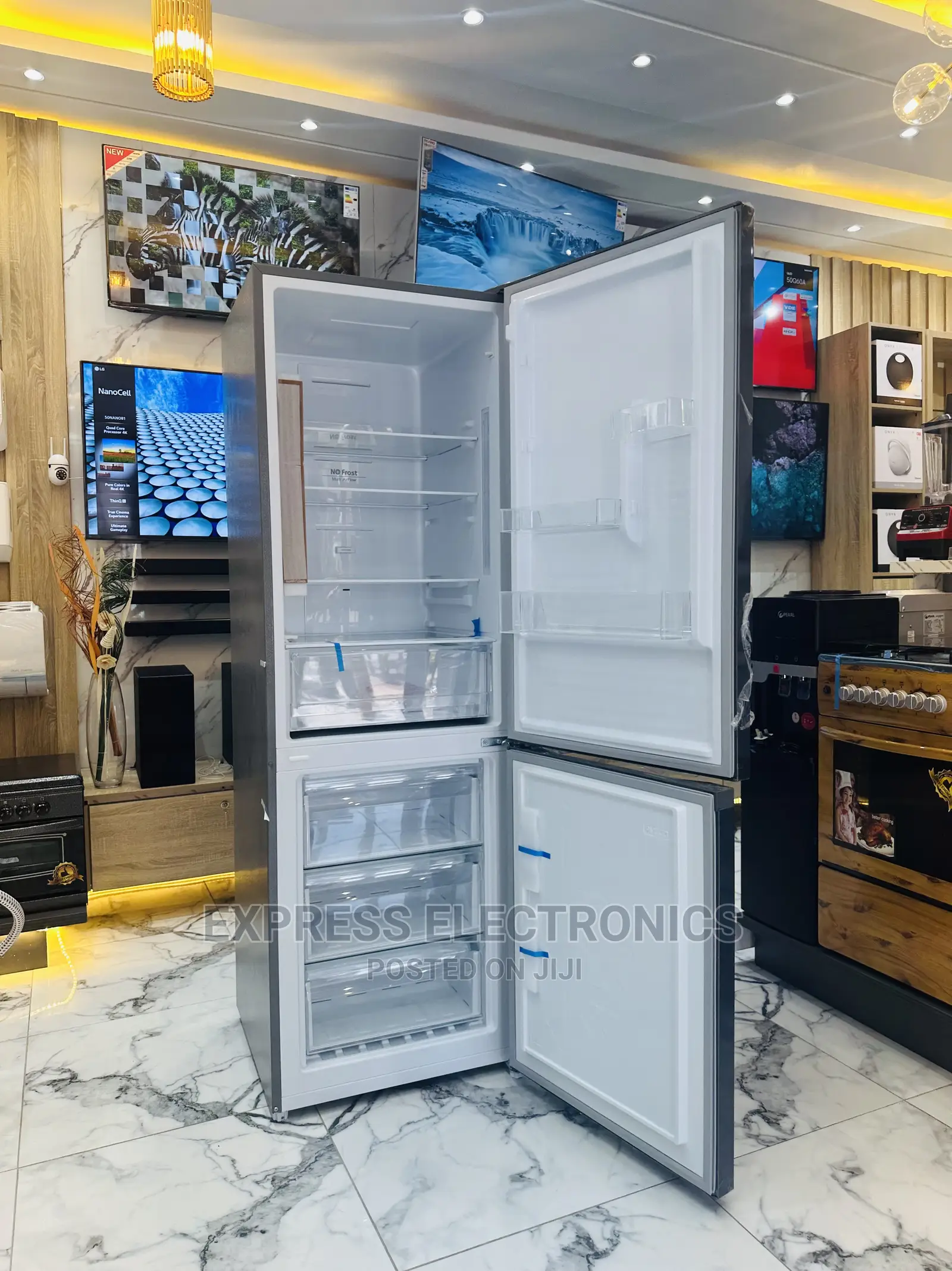 Extreme Realism CHBM-370W Chiq 300L Bottom Freezer