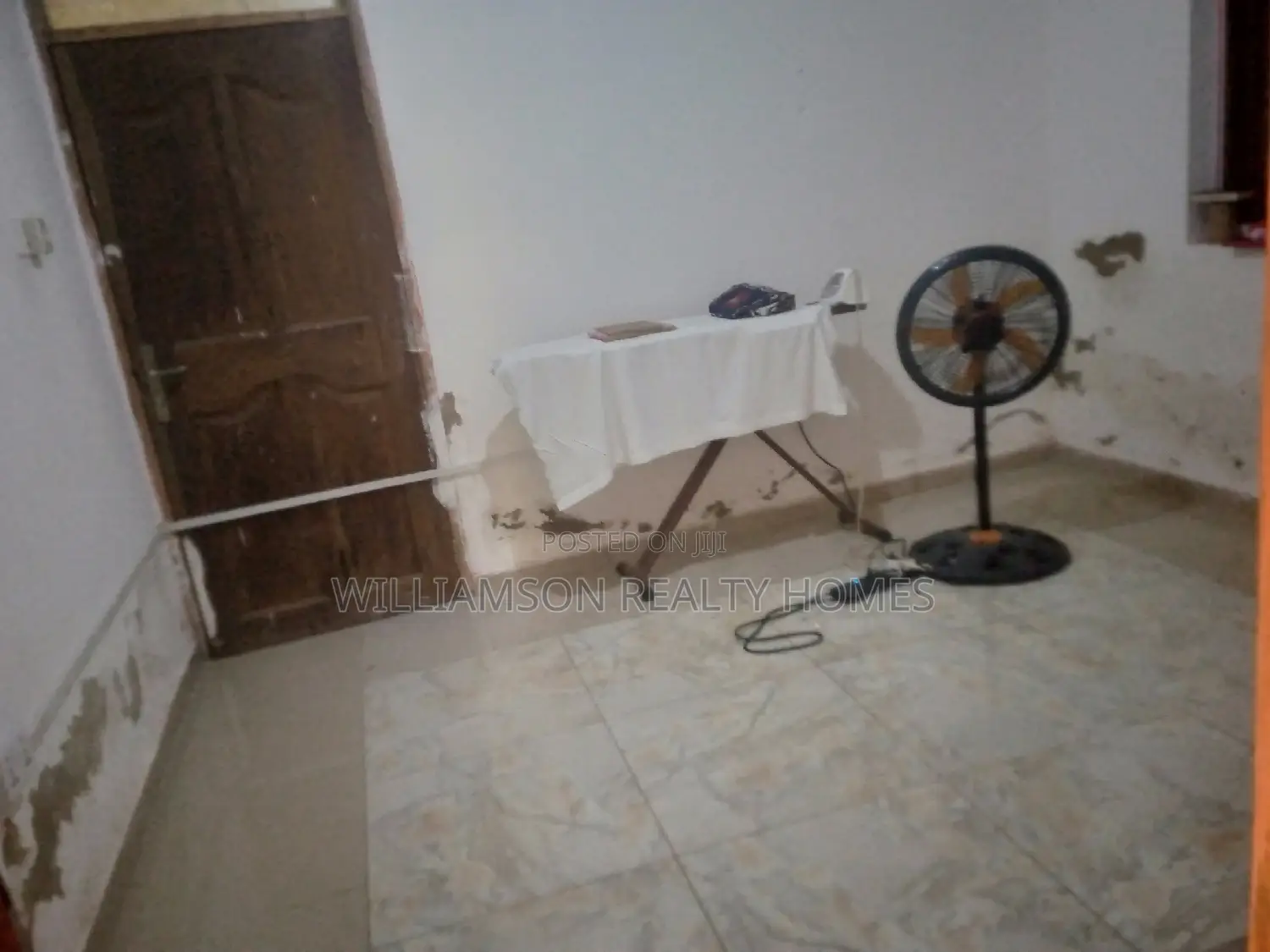 1bdrm Apartment in Community 18, Spintex for rent
