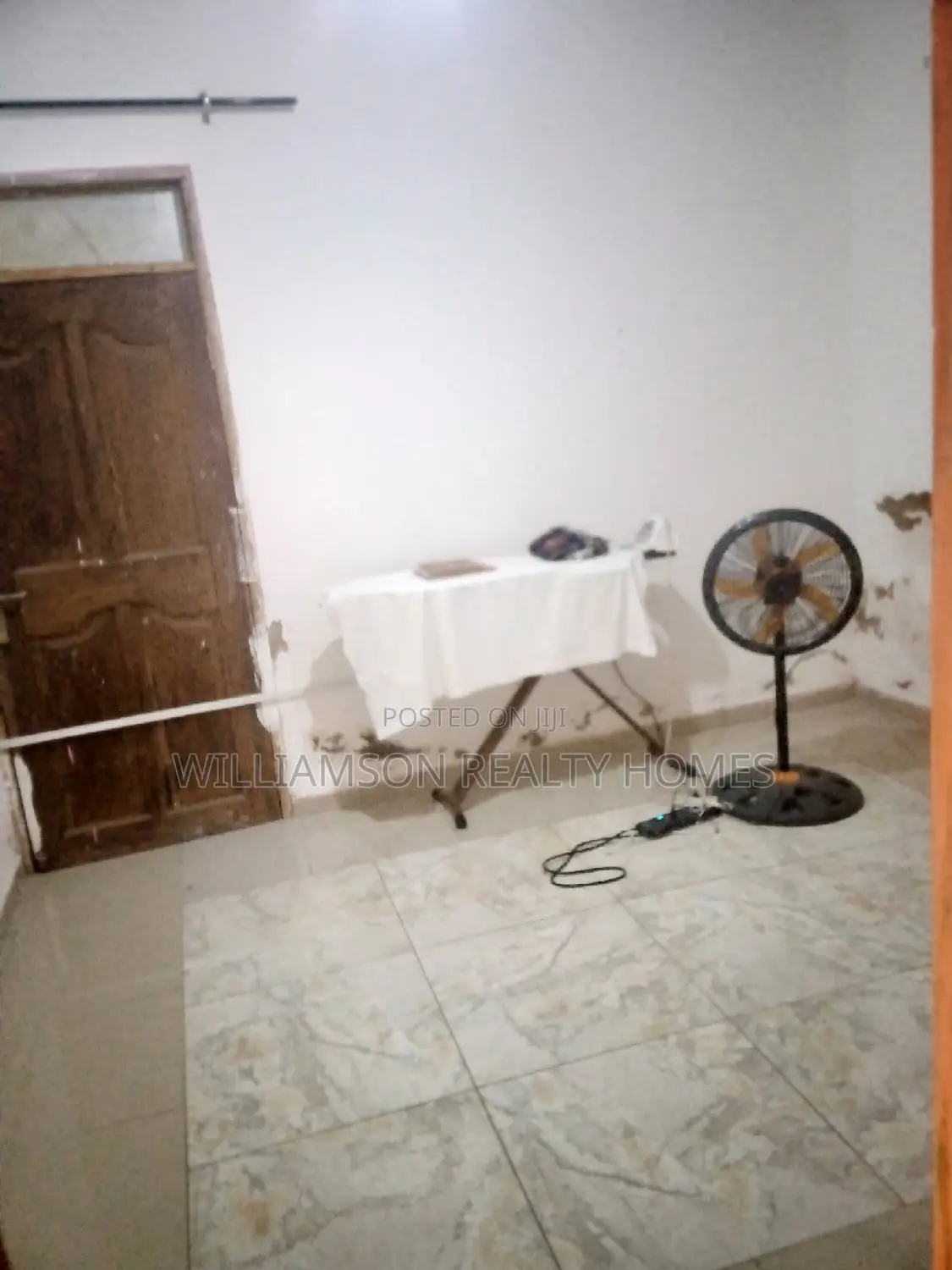 1bdrm Apartment in Community 18, Spintex for rent