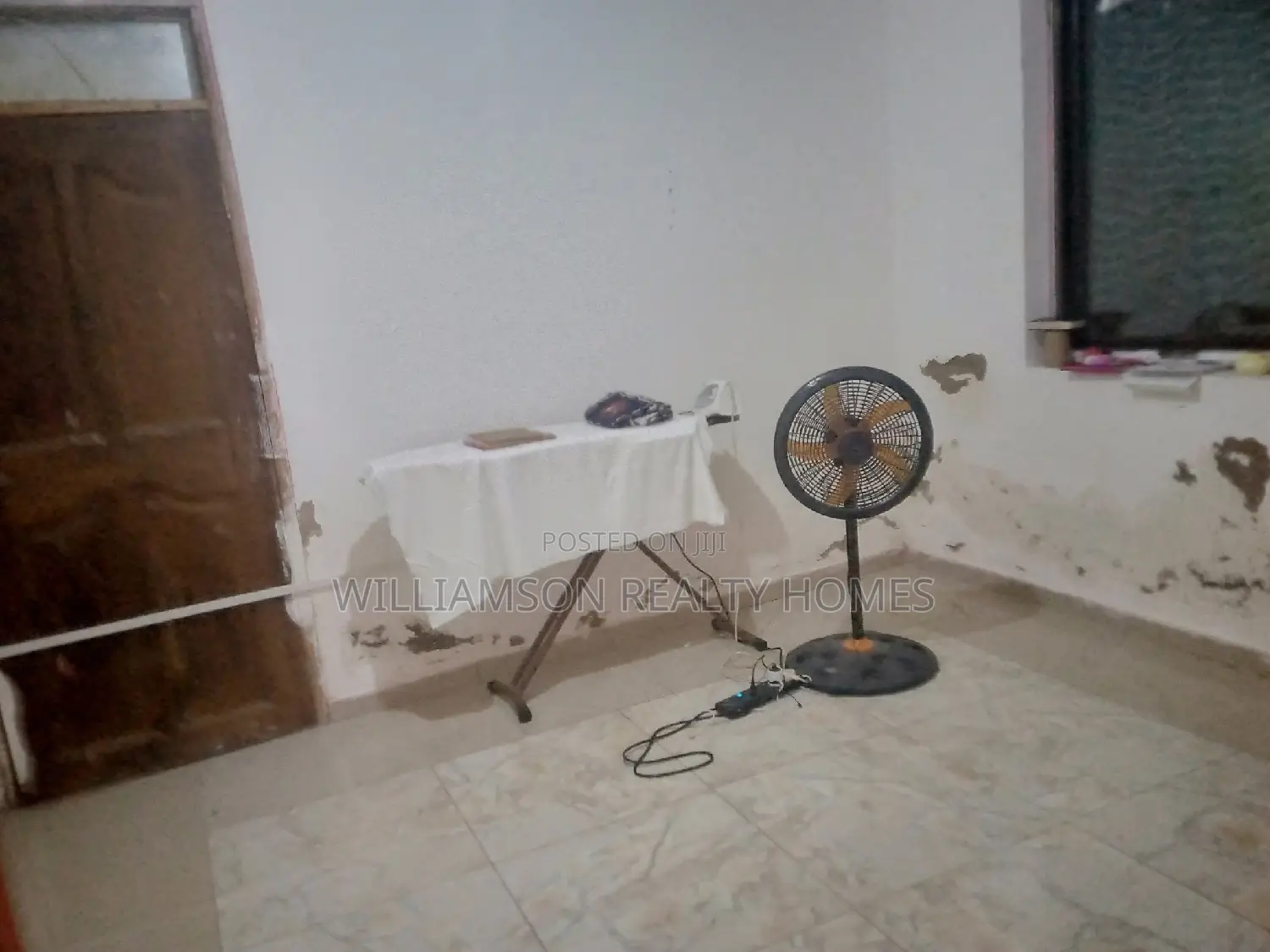 1bdrm Apartment in Community 18, Spintex for rent