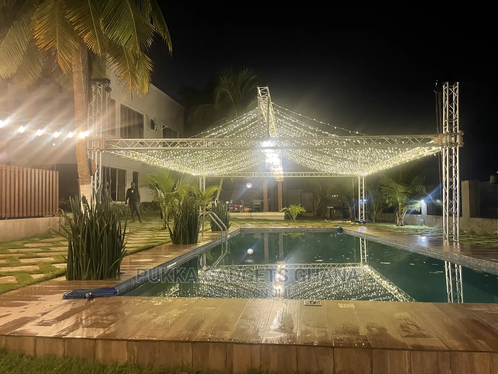 Trusses , Chandeliers, Stage, Lighting Services and Rentals