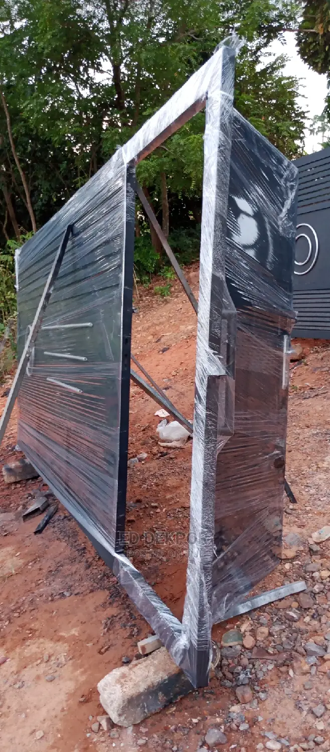 Rt Sliding Gate