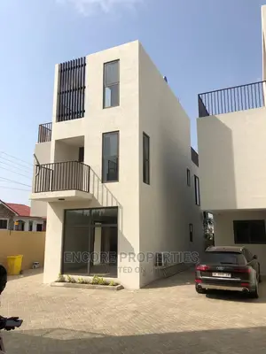 3bdrm Townhouse/Terrace in Burma Camp for Sale