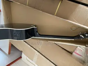 Semi Acoustic + Bag More, High Quality