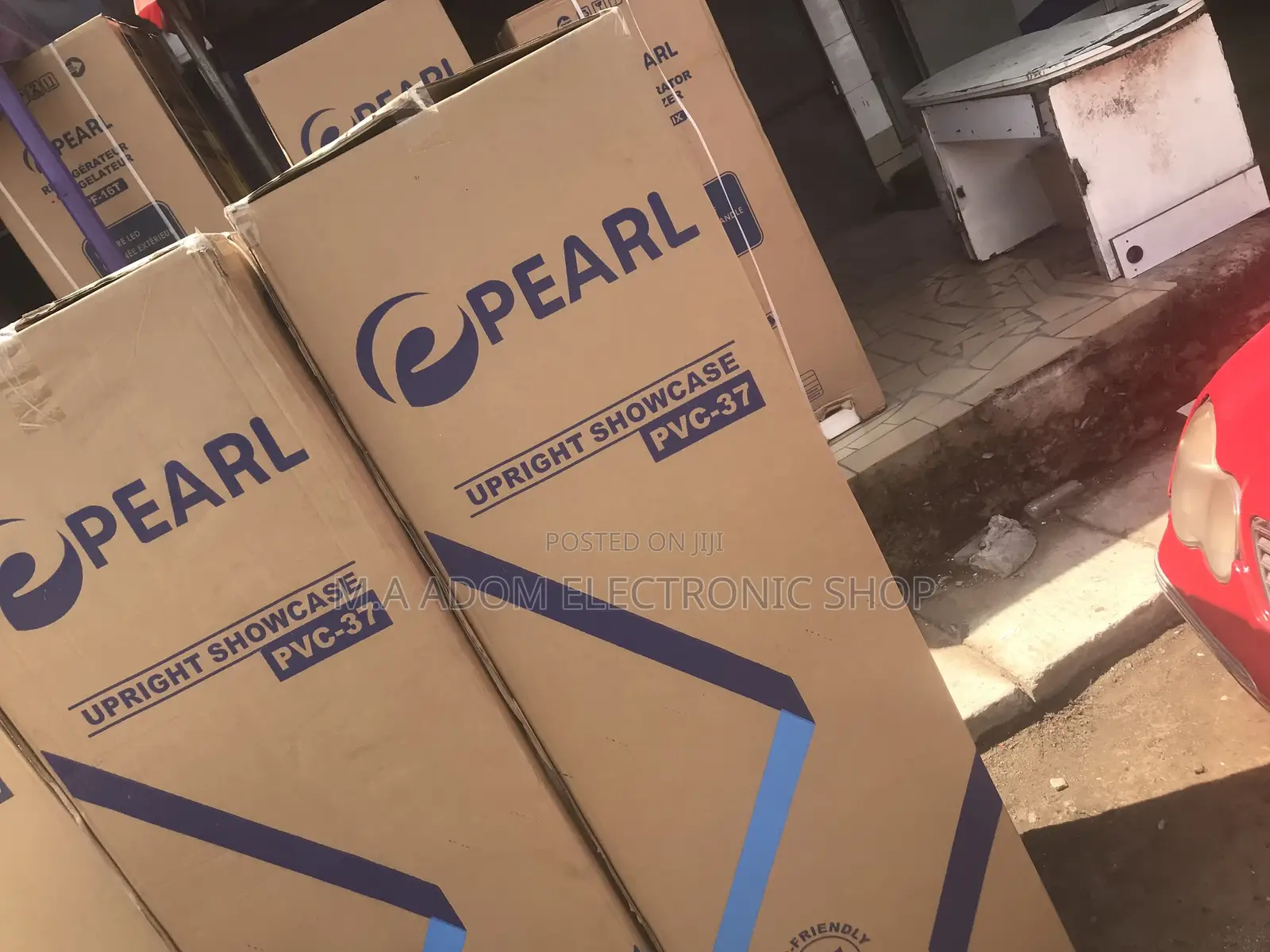 Flashy Pearl PVC -37 Display Fridge