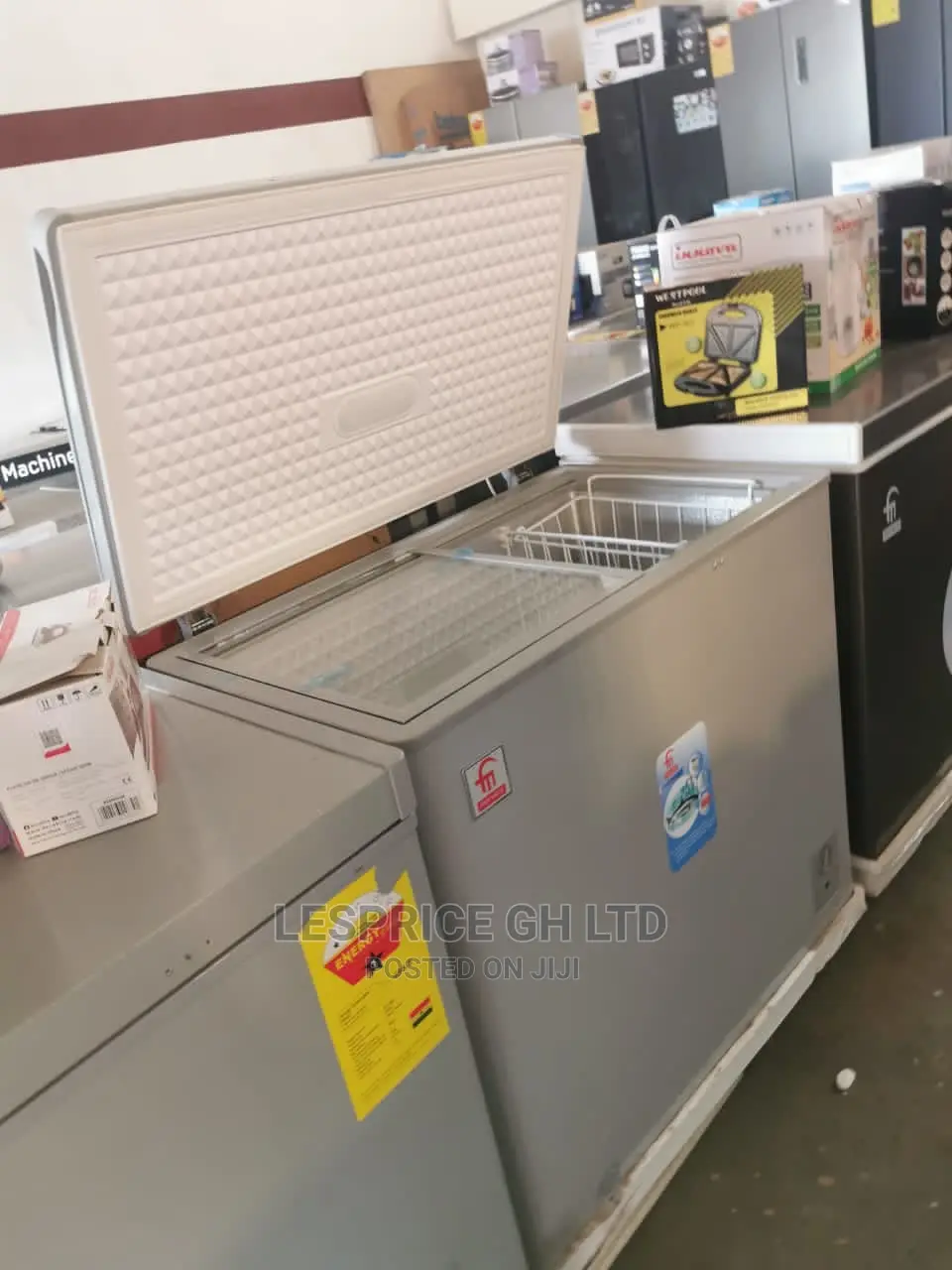 Newly Sealed Fairmate Freezer 200L