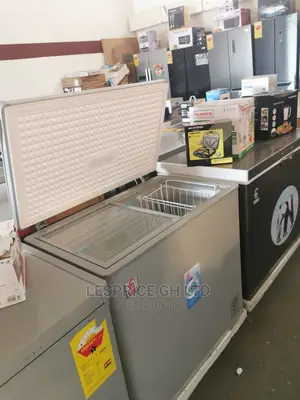 Presentable Fairmate Chest Freezer 200L