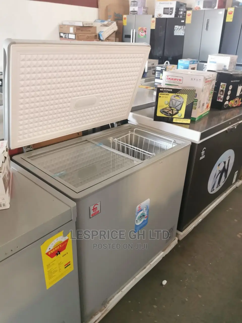 Authentic Fairmate Chest Freezer 200L