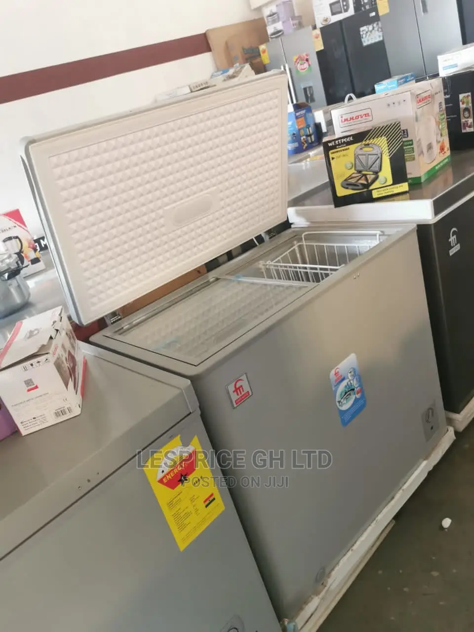 Fresh in Box Fairmate Chest Freezer 200L
