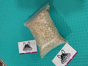 Feed for Finches Type Birds