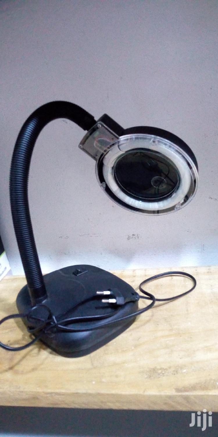 Magnifying Glass Lamp