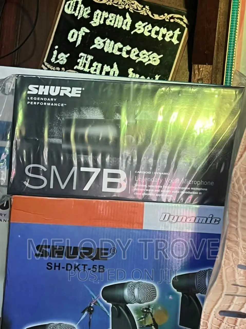 SM 7B Podcast Microphone