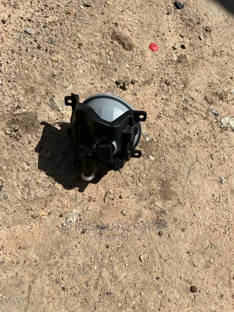 Toyota RAV4 13-15 Fog Light