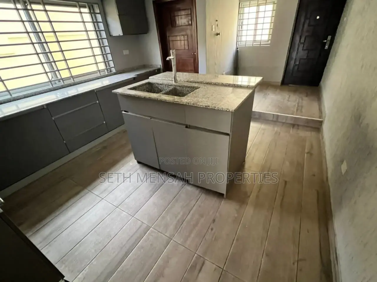 5bdrm House in Skm, CP for Rent