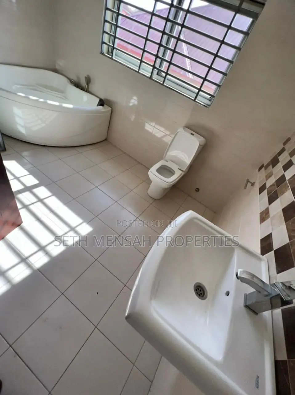 5bdrm House in Skm, CP for Rent