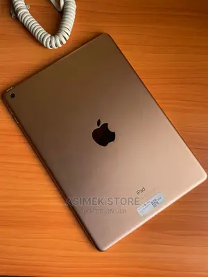 Apple iPad 9.7 32 GB Pink