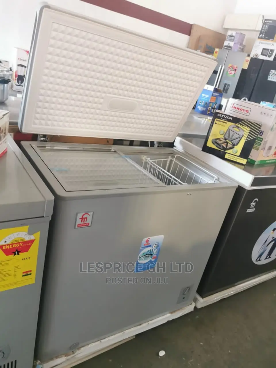 New Fairmate Chest Freezer 200L