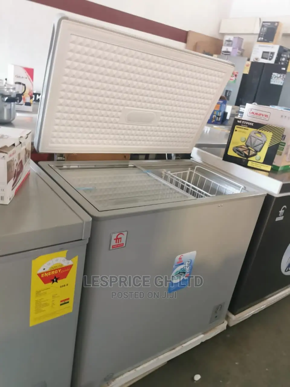 200L Top Fairmate Chest Freezer