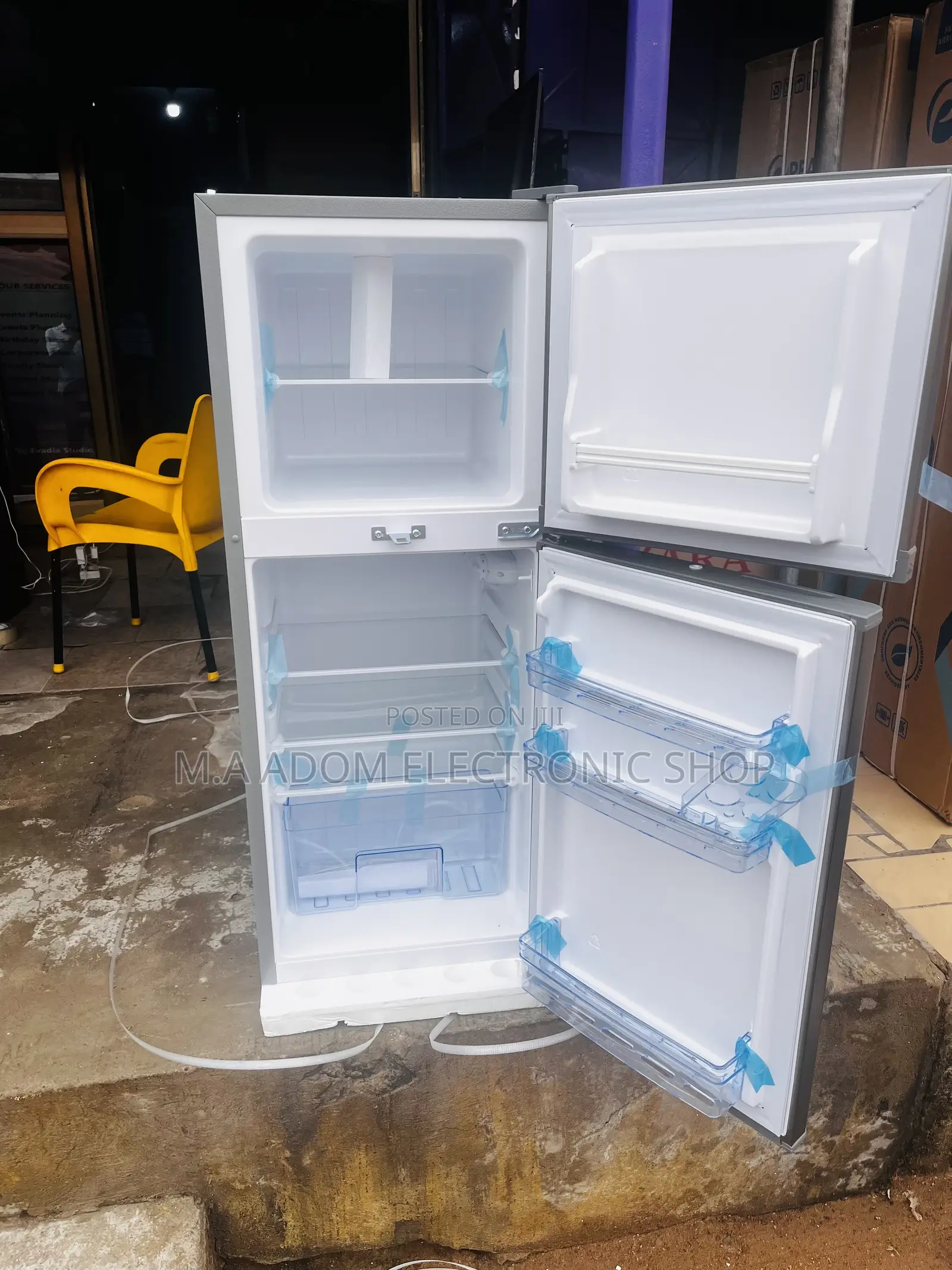 Very Spacious Pearl 108 Litre Fridge
