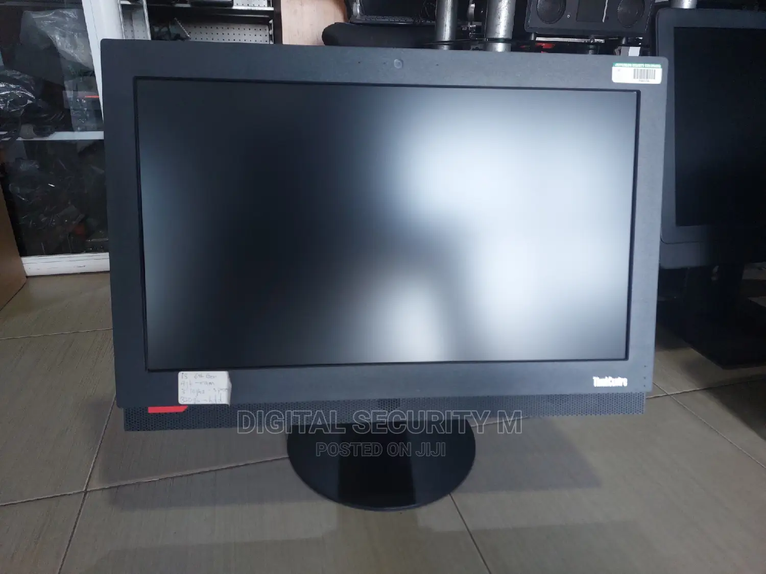 Lenovo ThinkCentre M810z AIO 4GB Intel Core i3 HDD 320GB