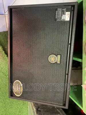 Yamaha Cm15v Stage Monitors (15inches)