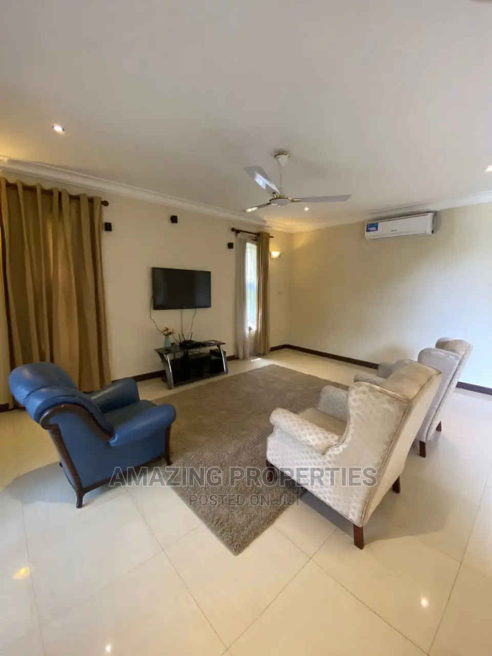 4bdrm House in Junction Mall Area for Rent