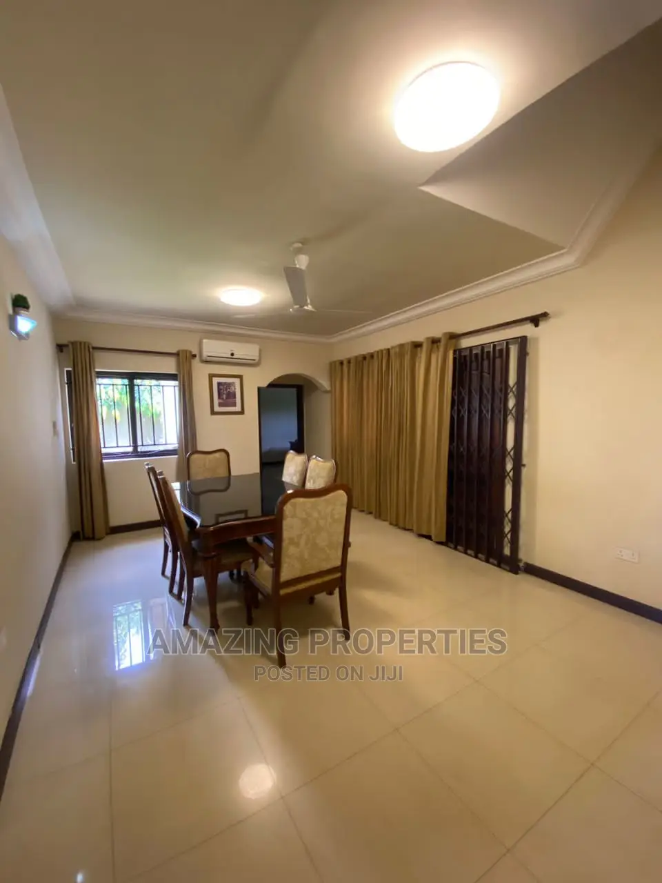 4bdrm House in Junction Mall Area for Rent