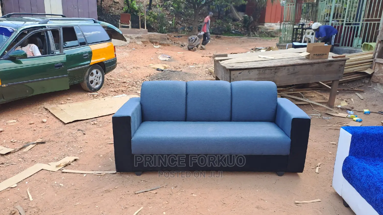 Amakom Furniture Work