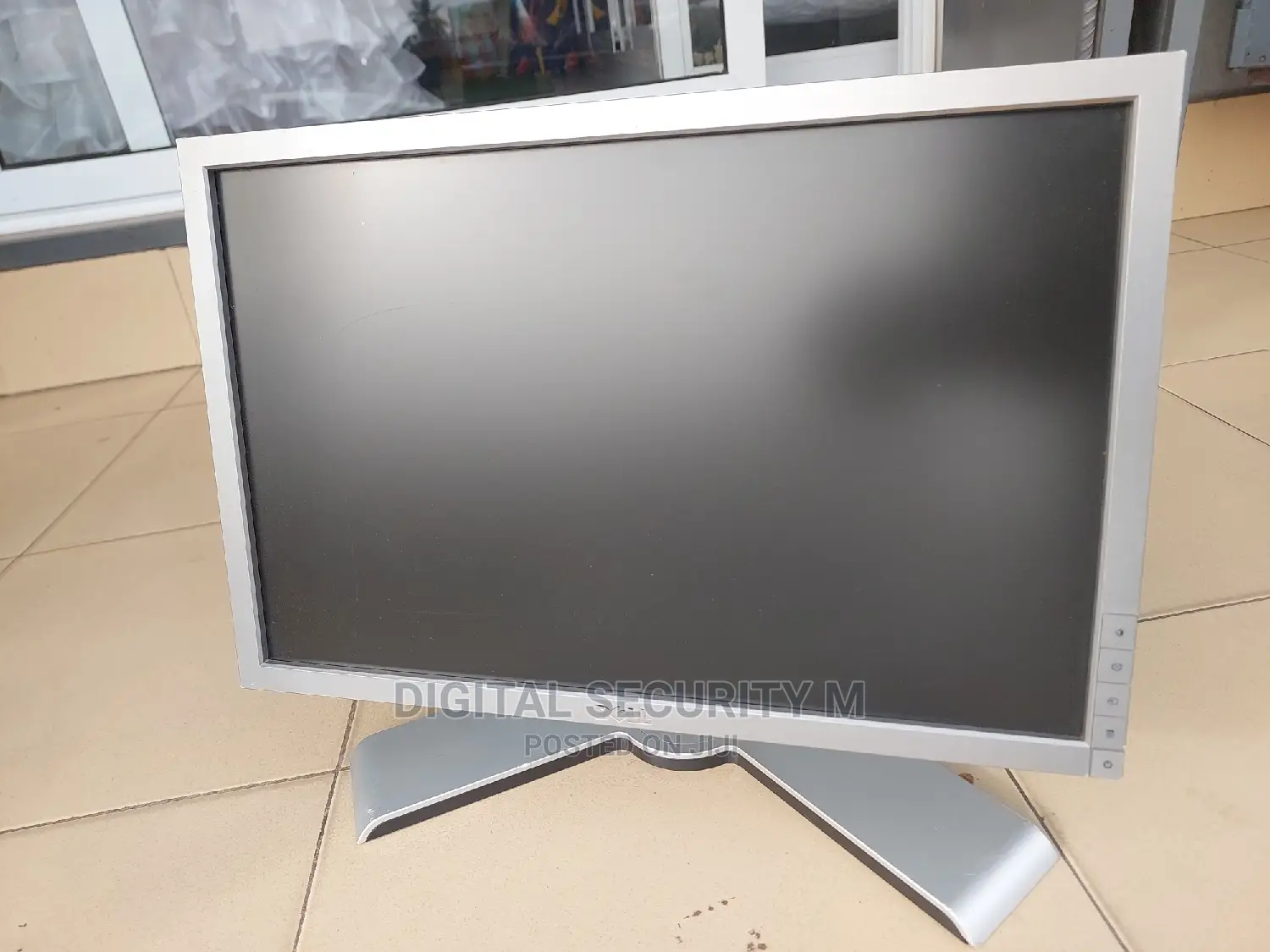 Dell Professional Monitor