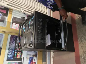 2electric Pans,2gas Oven and Griil,Lampinbuilt 50x50 Black