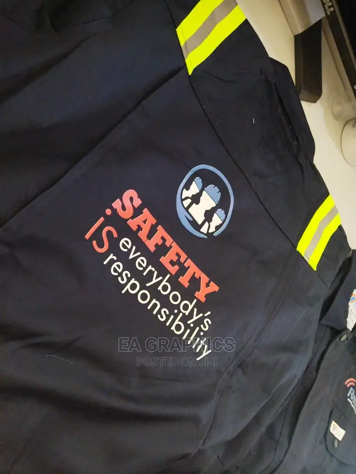 Reflector Vests and Safety Helmet Branding