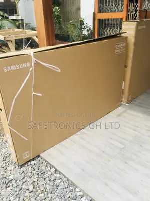 Samsung 75BU8100 75inch Crystal UHD Smart TV