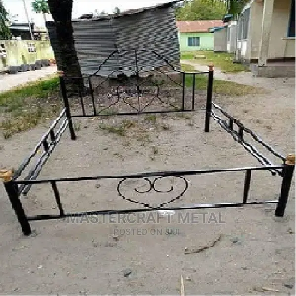 Single Metal Bed Frame