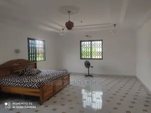 7bdrm House in Hilltop Gated, Kumasi Metropolitan for Rent