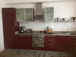Furnished 5bdrm House in Tema Metropolitan for Sale