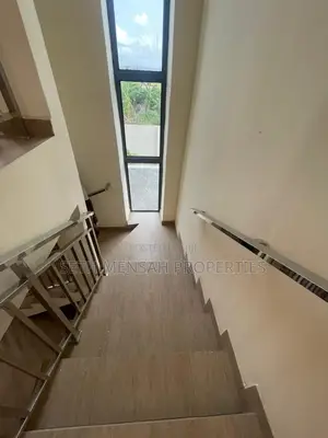 4bdrm House in Skm, American House for Sale