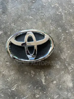 Toyota Corolla Emblem Crown
