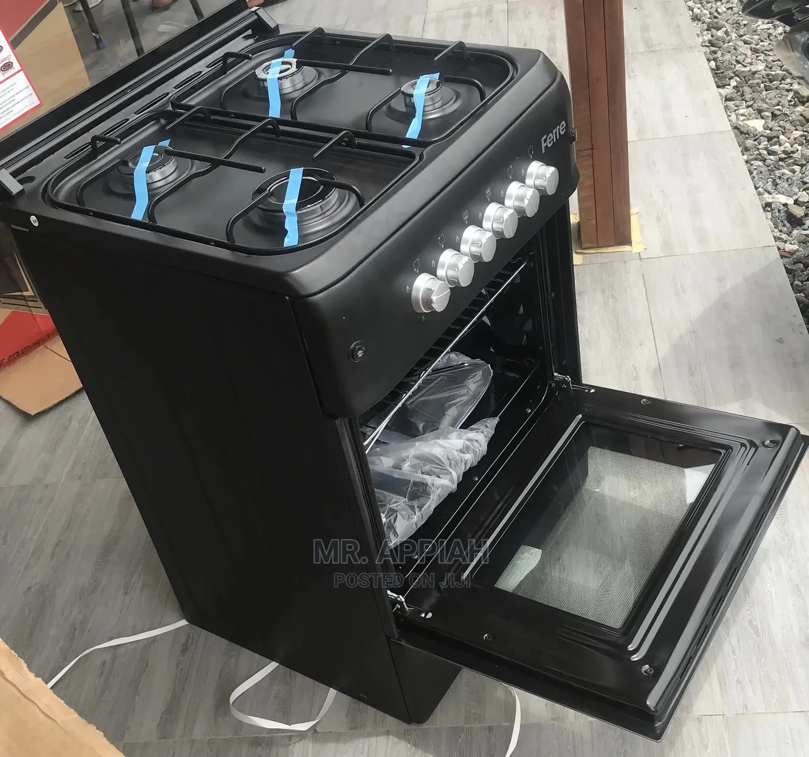 Volcano 4 Burner With Oven and Grill 50×55