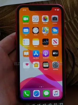Apple iPhone 13 256 GB Red