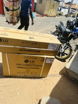 Split Inverter LG Dualcool 2.5hp White Mesmeric S4-Q24k23qe