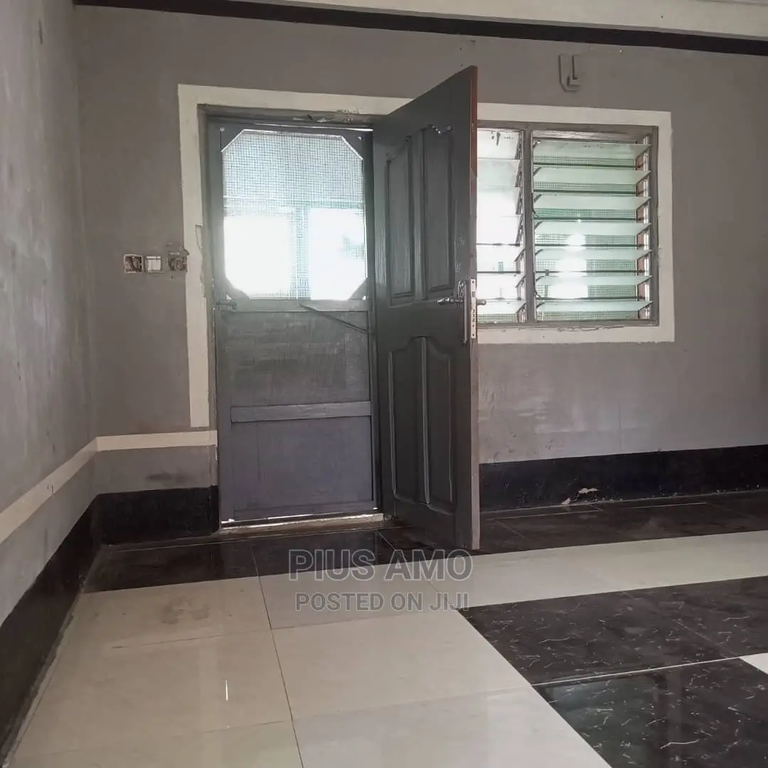 Single Room and Porch
