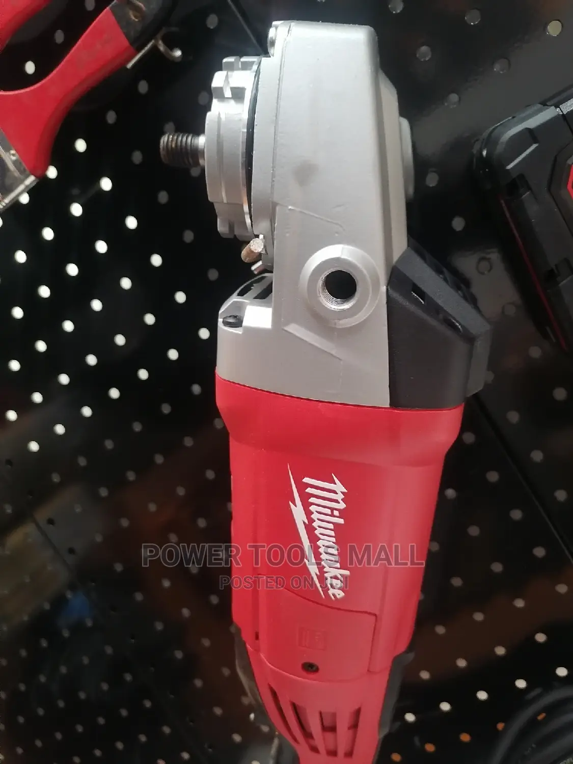 Milwaukee Angle Grinder 2400W 230mm 9 Inch