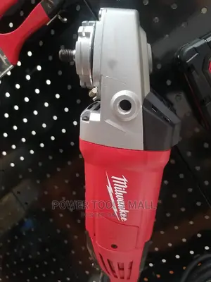 Milwaukee Angle Grinder 2400W 230mm 9 Inch